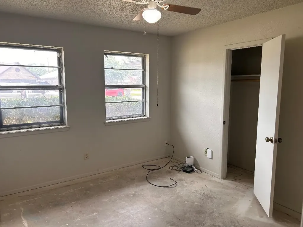 1707 15th Street Mineral Wells TX 76067