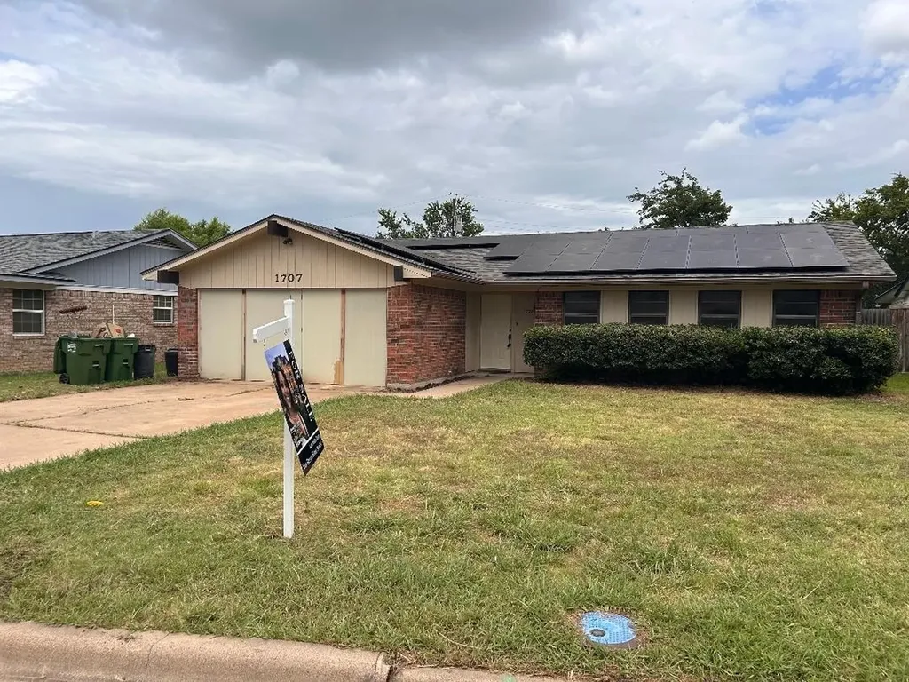1707 15th Street Mineral Wells TX 76067