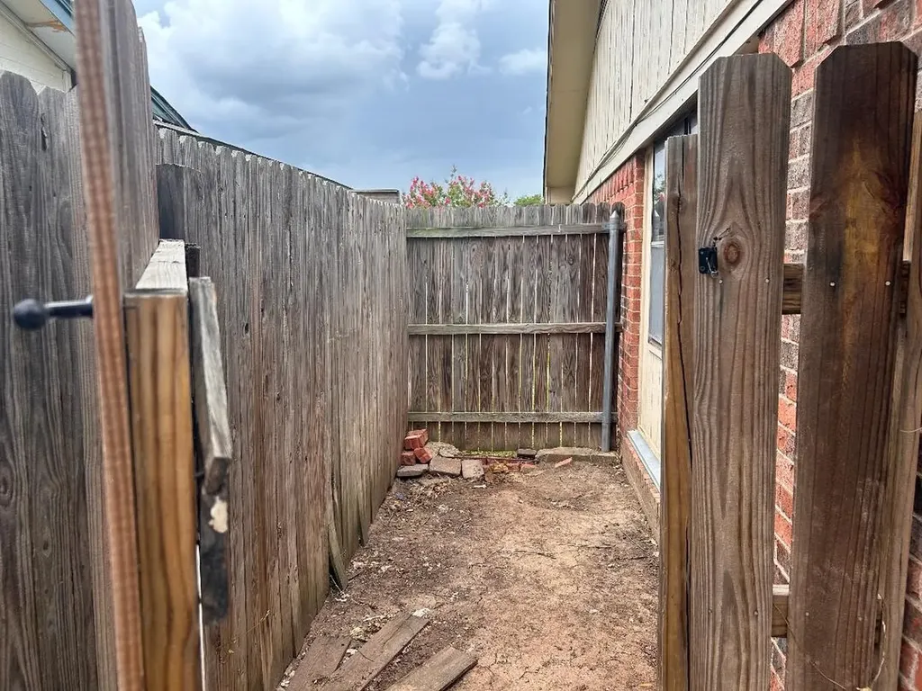 1707 15th Street Mineral Wells TX 76067