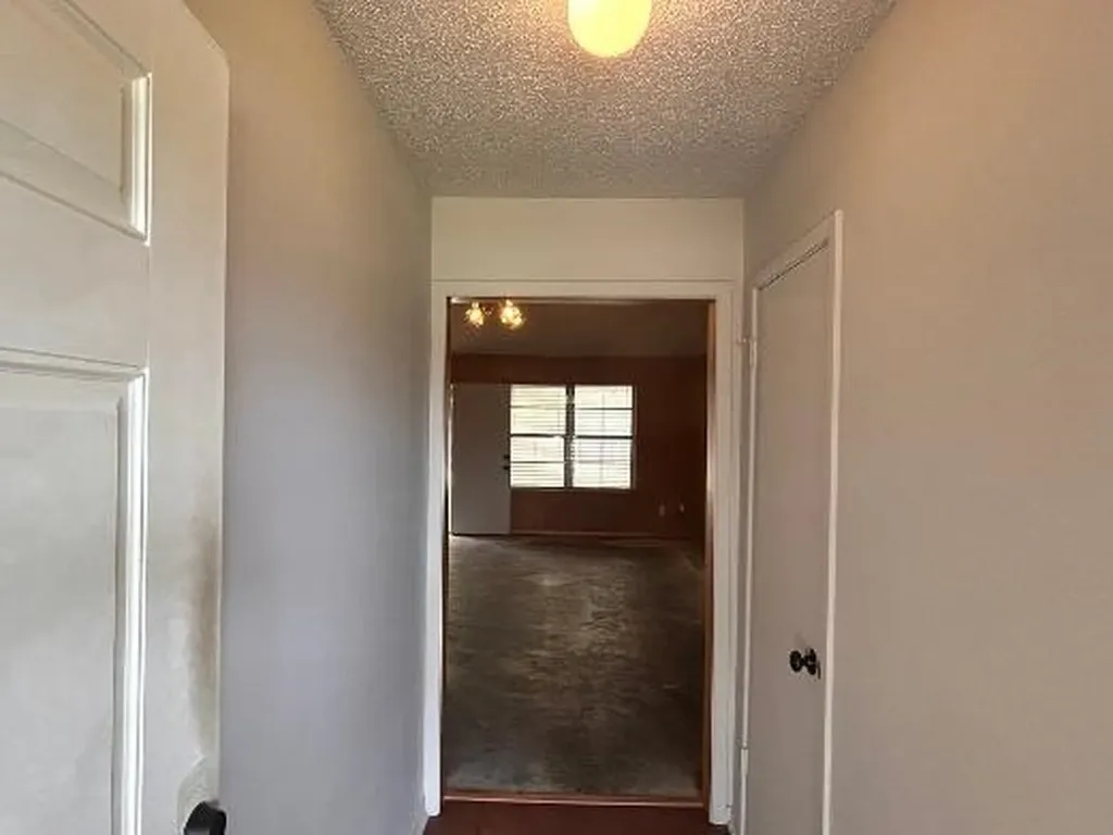 1707 15th Street Mineral Wells TX 76067