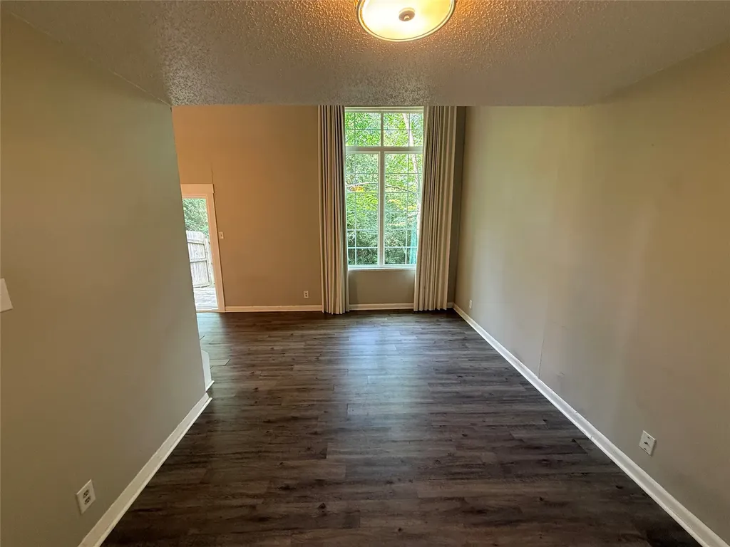 5301 Lovell Avenue Fort Worth TX 76107