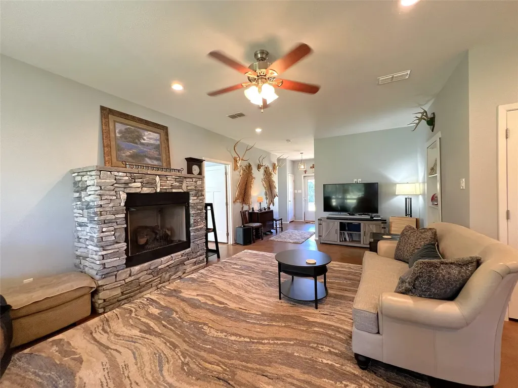 1575 County Road 3860 Hawkins TX 75765
