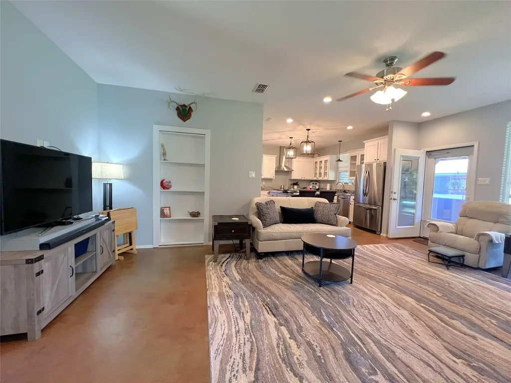 1575 County Road 3860 Hawkins TX 75765
