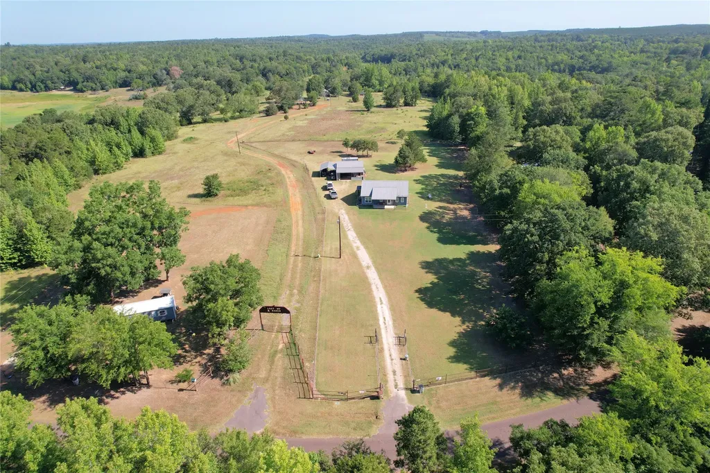 1575 County Road 3860 Hawkins TX 75765