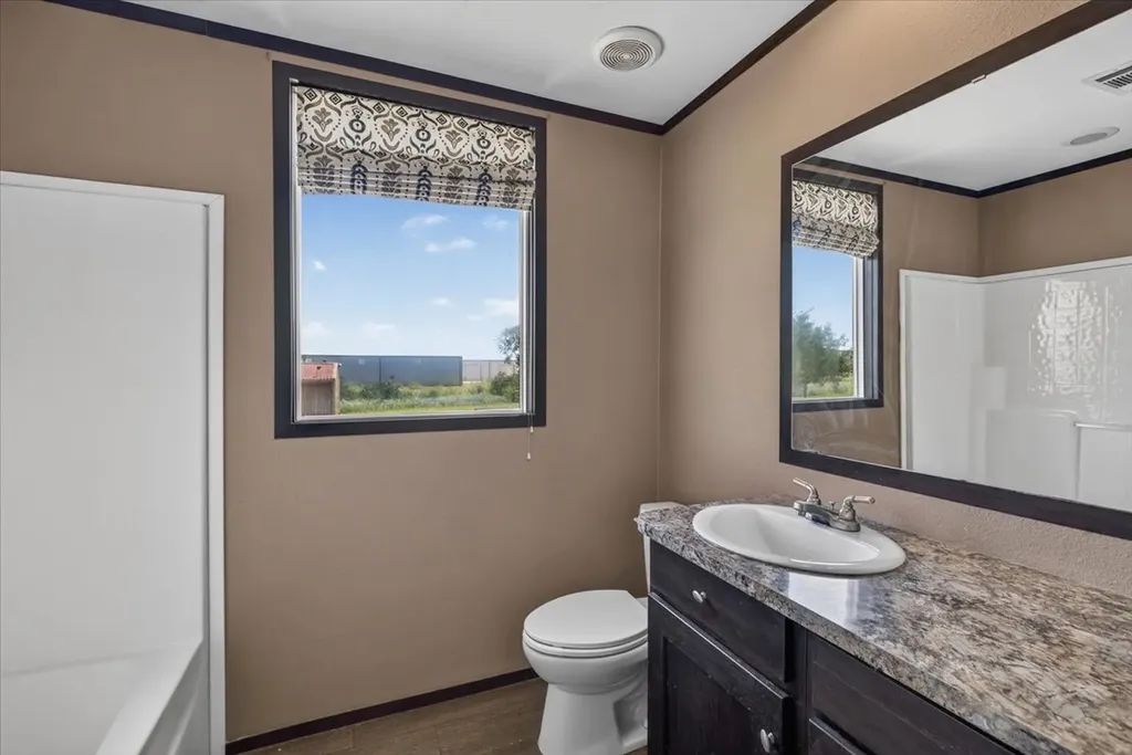 1129 Ragsdale Street Terrell TX 75160