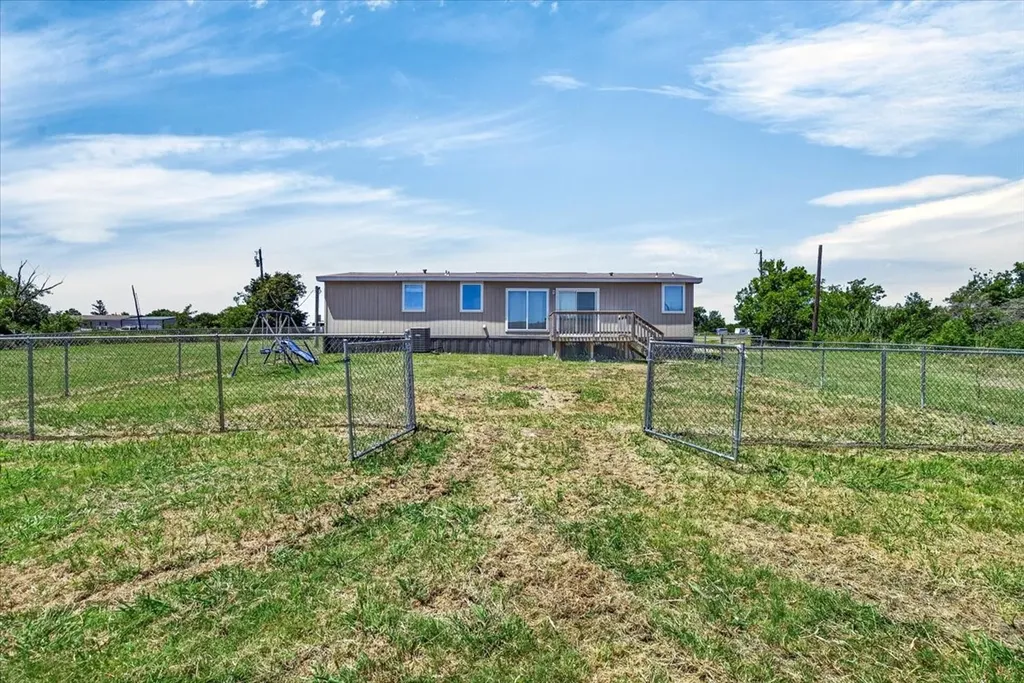 1129 Ragsdale Street Terrell TX 75160