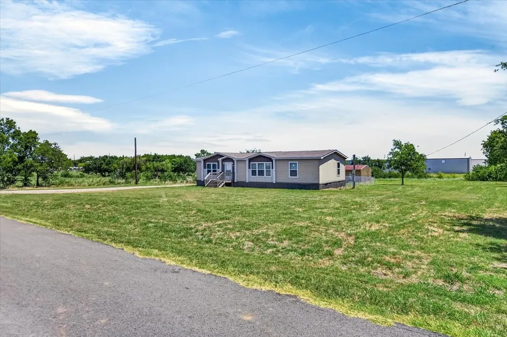 1129 Ragsdale Street Terrell TX 75160