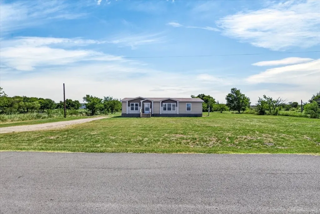 1129 Ragsdale Street Terrell TX 75160