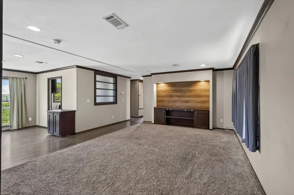 1129 Ragsdale Street Terrell TX 75160