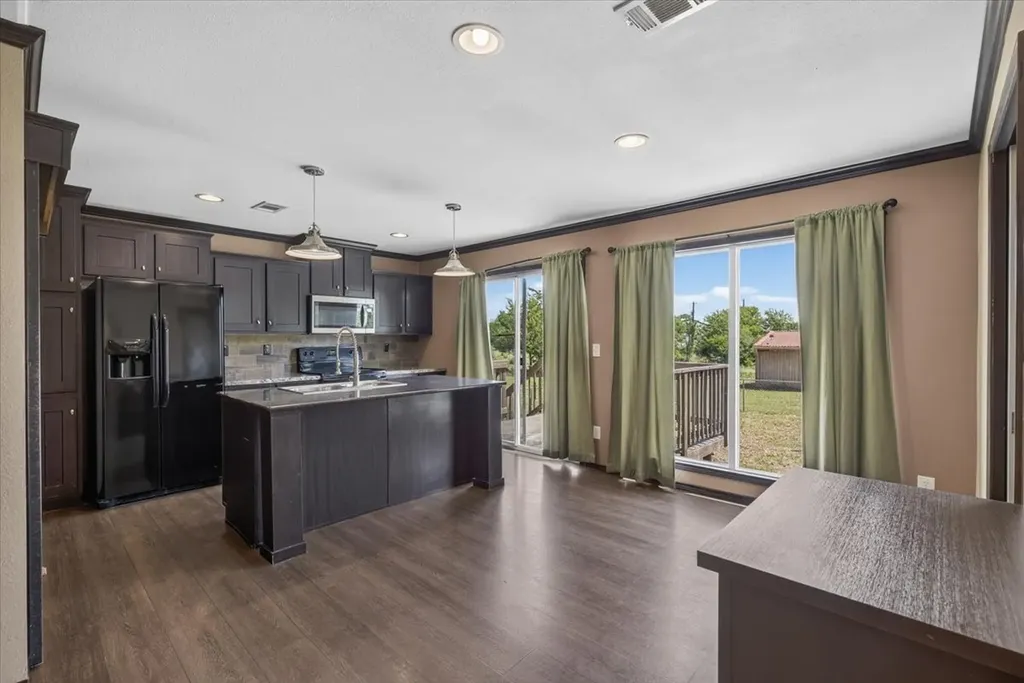 1129 Ragsdale Street Terrell TX 75160