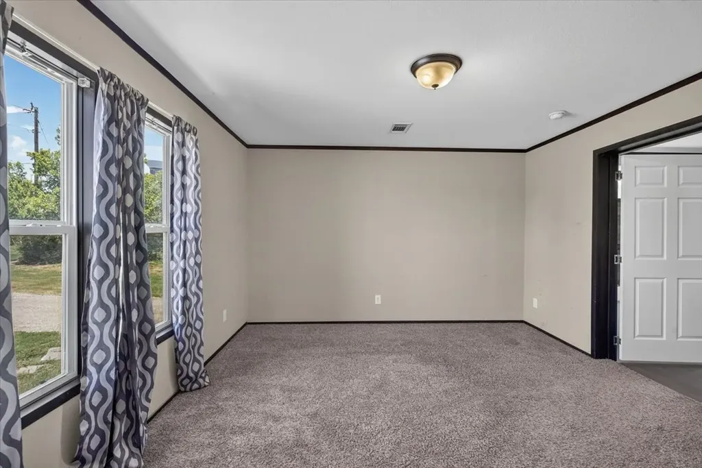 1129 Ragsdale Street Terrell TX 75160