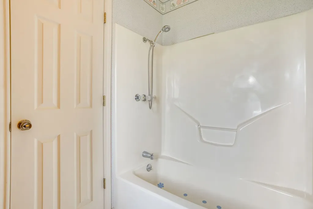22011 Pebble Drive Whitney TX 76692