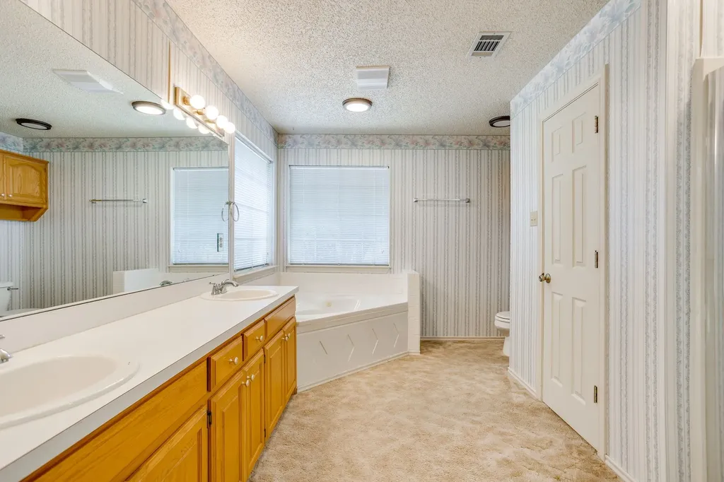 22011 Pebble Drive Whitney TX 76692