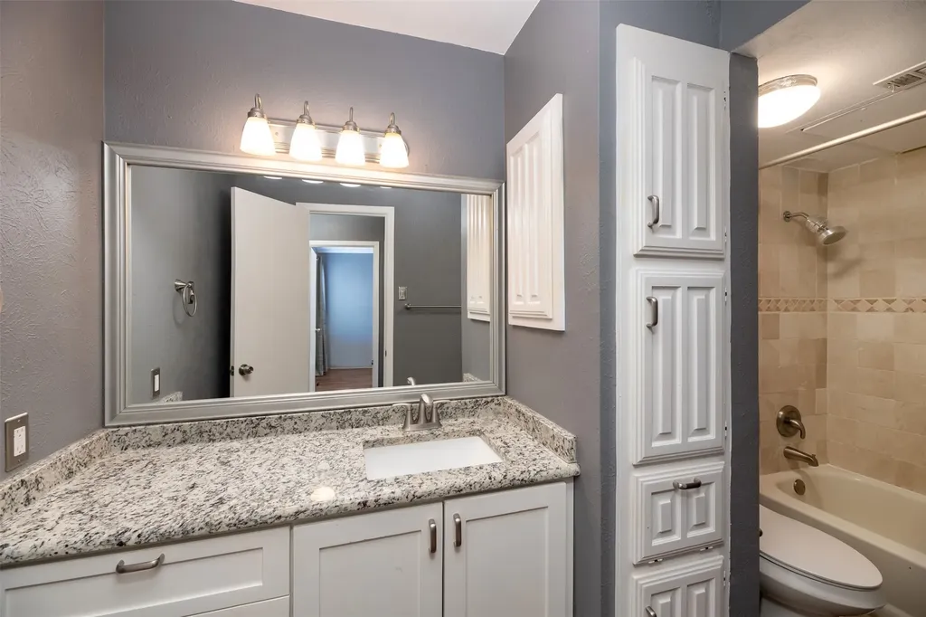 5626 Preston Oaks Road Dallas TX 75254
