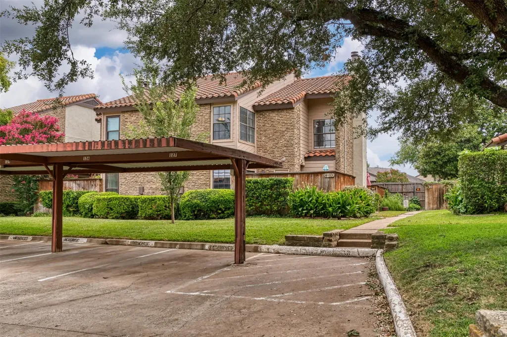 5626 Preston Oaks Road Dallas TX 75254