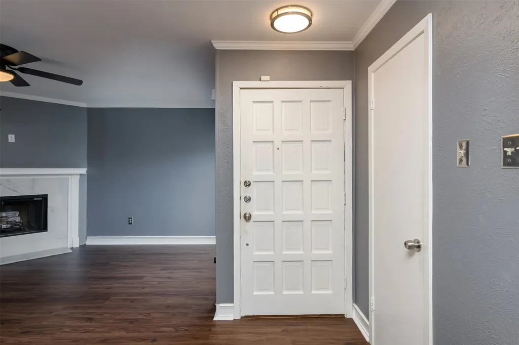 5626 Preston Oaks Road Dallas TX 75254