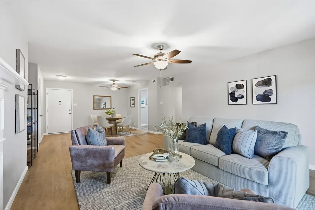 1401 Forest Edge Drive Arlington TX 76013