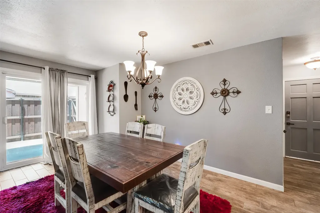 2668 Castanada Circle Fort Worth TX 76112