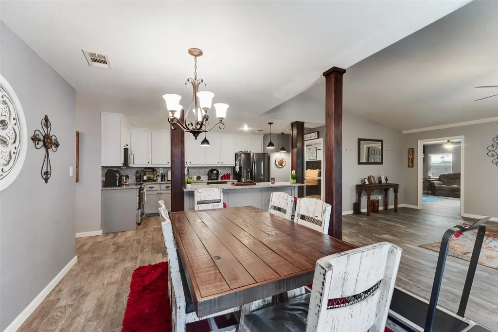 2668 Castanada Circle Fort Worth TX 76112