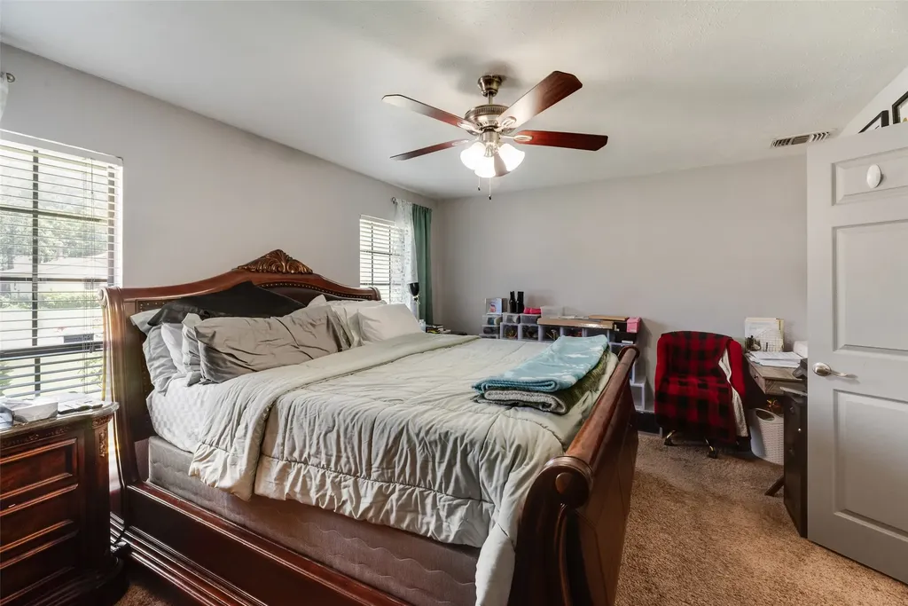 2668 Castanada Circle Fort Worth TX 76112