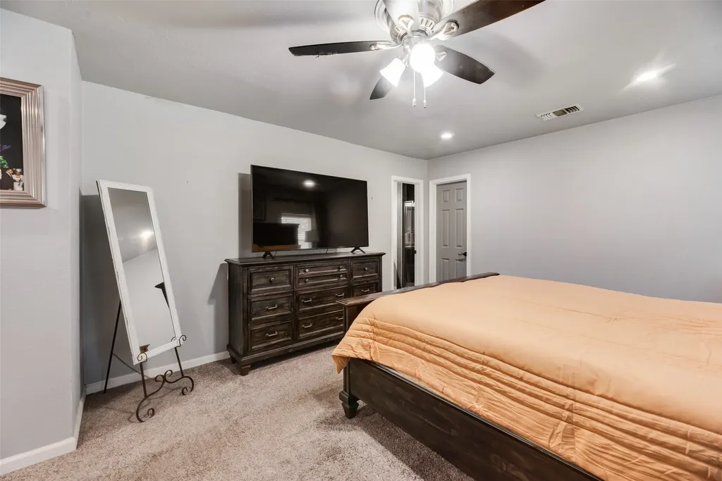 2668 Castanada Circle Fort Worth TX 76112