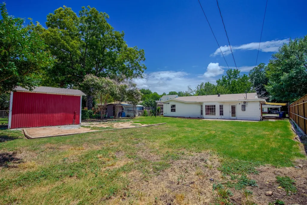 5864 Coleman Street Westworth Village TX 76114