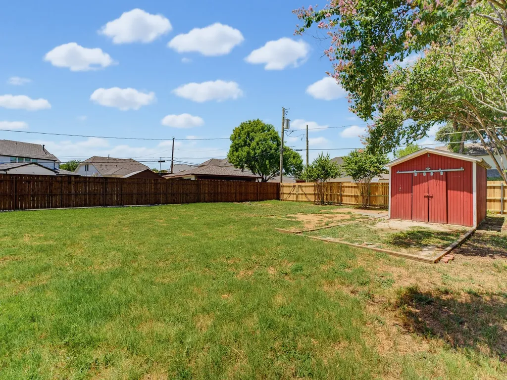 5864 Coleman Street Westworth Village TX 76114