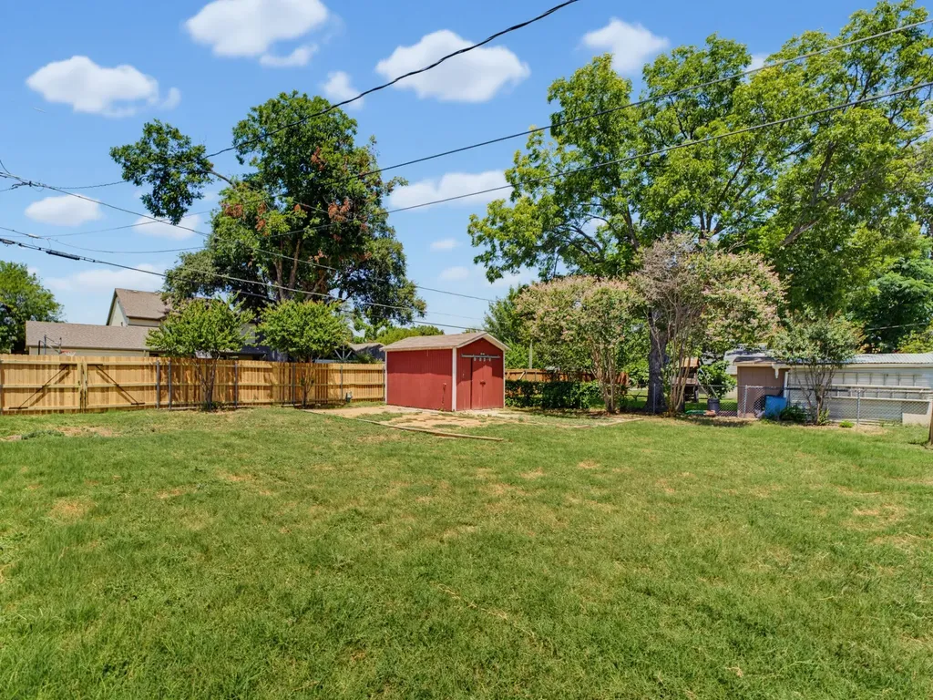 5864 Coleman Street Westworth Village TX 76114