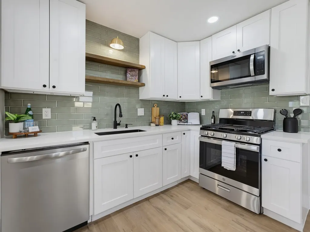 5864 Coleman Street Westworth Village TX 76114
