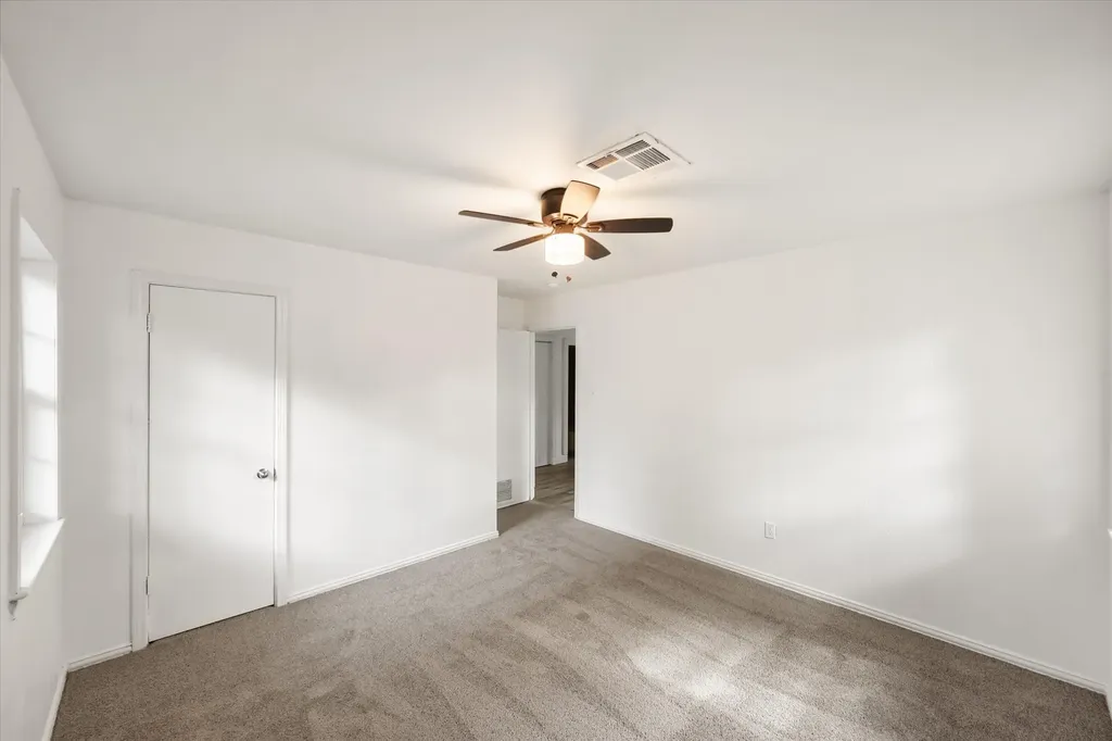 2454 Revere Drive Irving TX 75061