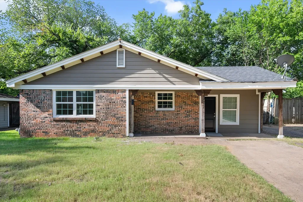 2454 Revere Drive Irving TX 75061