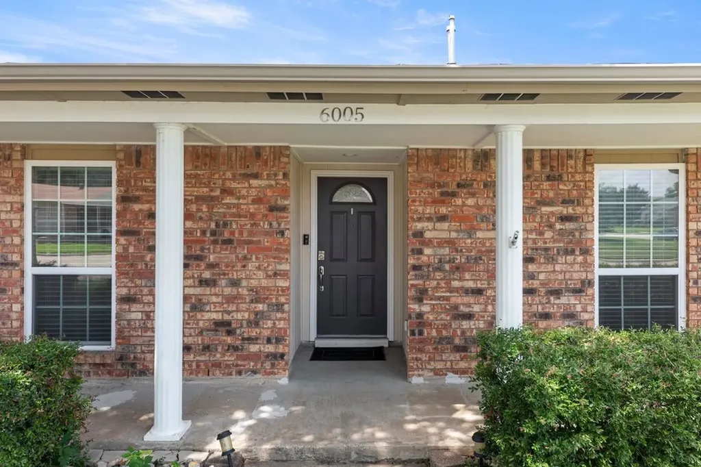 6005 Blair Oaks Drive The Colony TX 75056