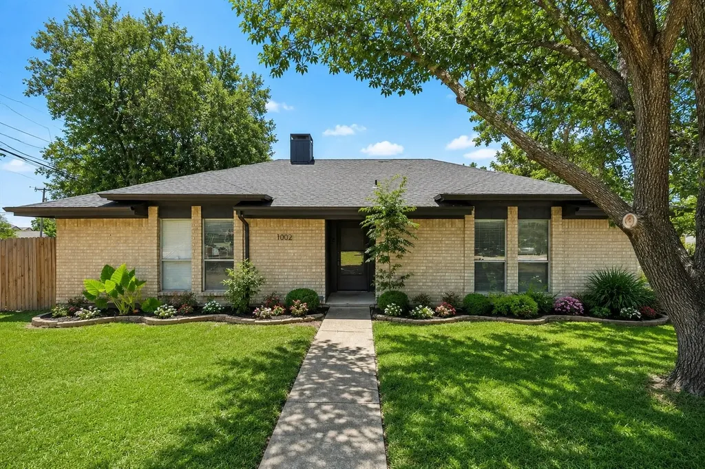 1002 Kingston Drive Lewisville TX 75067