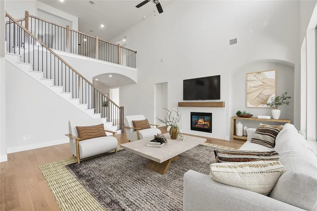 10020 Cresent Drive Providence Village TX 76227