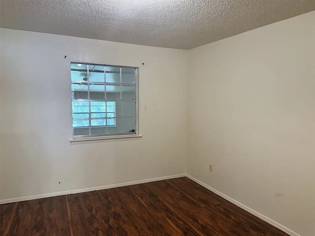 8171 E Mckinney Denton TX 76208