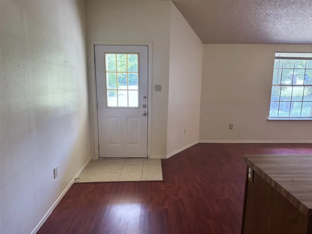 8171 E Mckinney Denton TX 76208