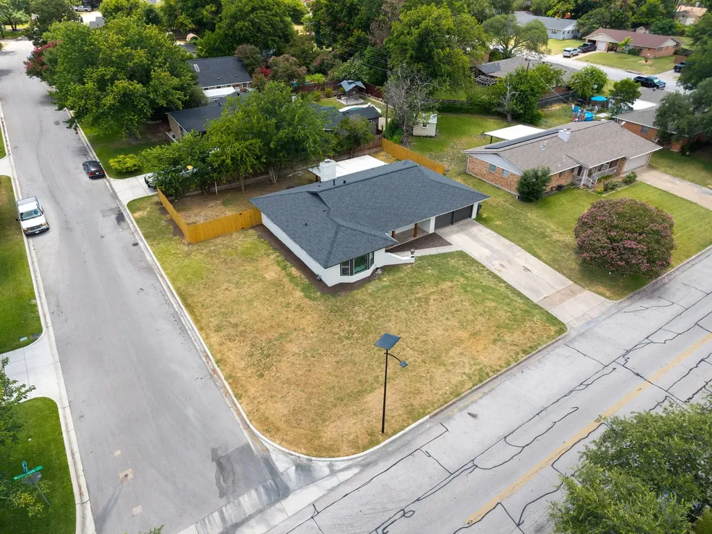 5512 Westcreek Drive Fort Worth TX 76133