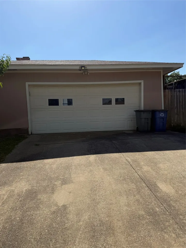 1801 Tameria Drive Irving TX 75060