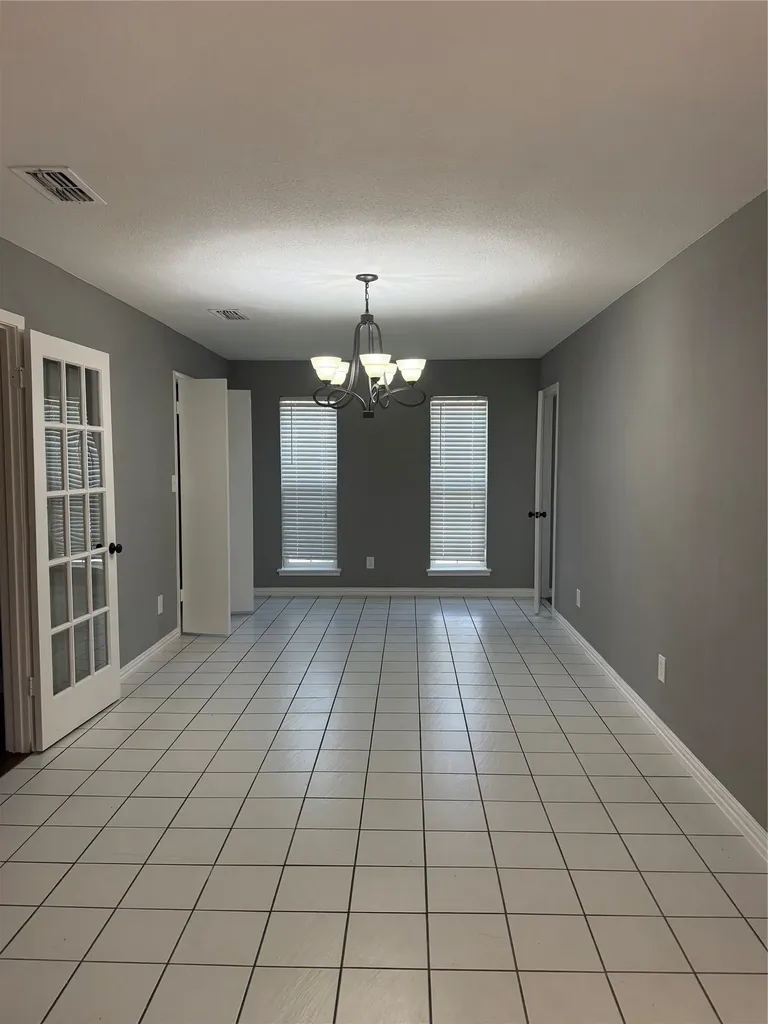 1801 Tameria Drive Irving TX 75060