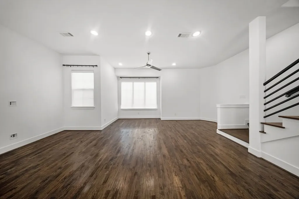 5811 Bryan Parkway Dallas TX 75206