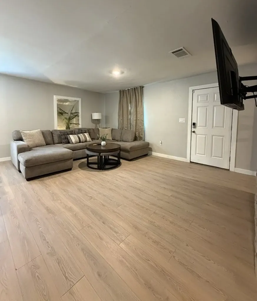 1406 Mentor Avenue Dallas TX 75216