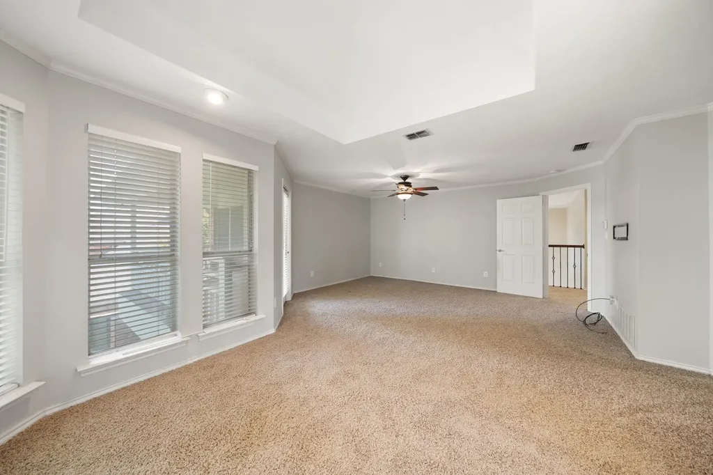 917 Hills Creek Drive Mckinney TX 75072