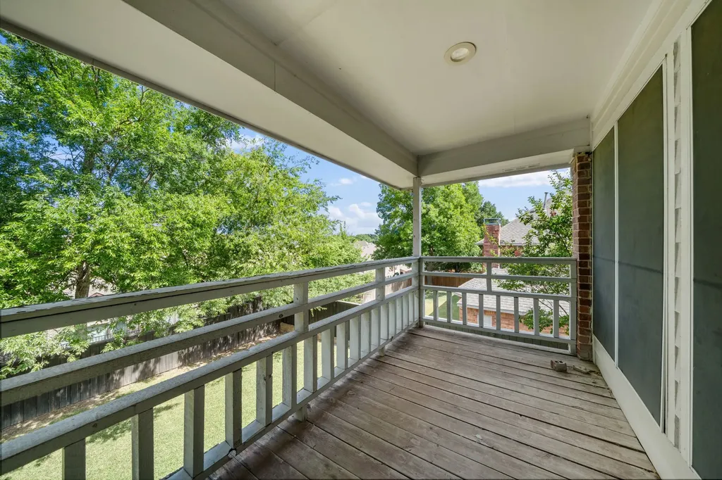 917 Hills Creek Drive Mckinney TX 75072