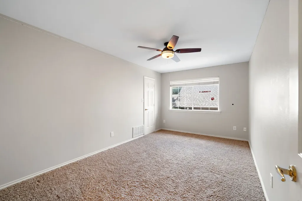 917 Hills Creek Drive Mckinney TX 75072