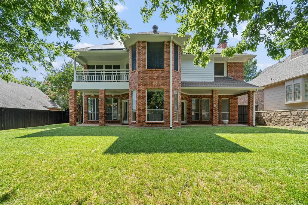 917 Hills Creek Drive Mckinney TX 75072