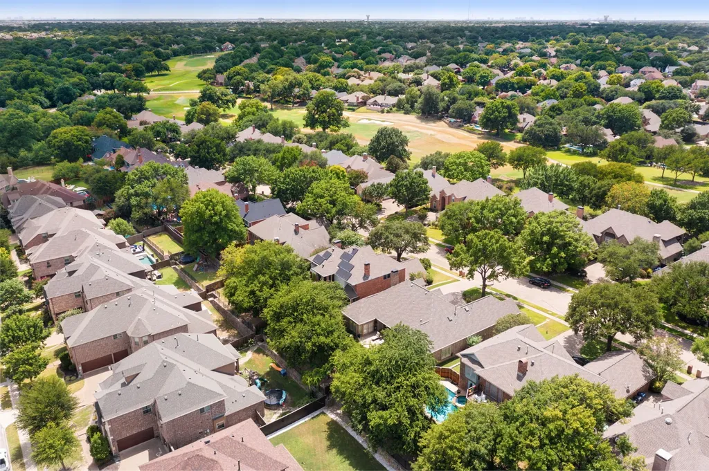 917 Hills Creek Drive Mckinney TX 75072