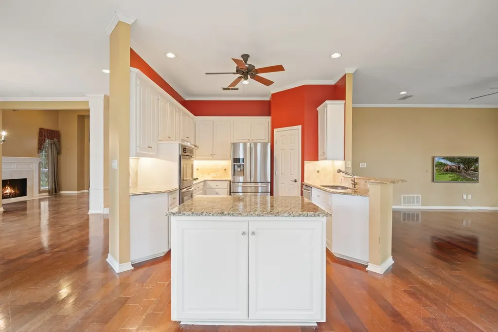 917 Hills Creek Drive Mckinney TX 75072