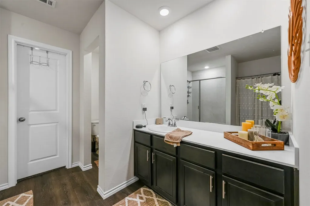 3313 Waldrop Drive Mesquite TX 75126