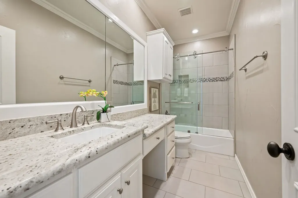 5701 Morlaix Court Colleyville TX 76034
