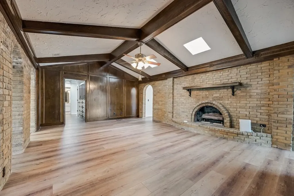 2520 Coleshire Drive Plano TX 75075